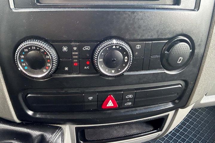 Hvid Mercedes Sprinter 316 fra 2011