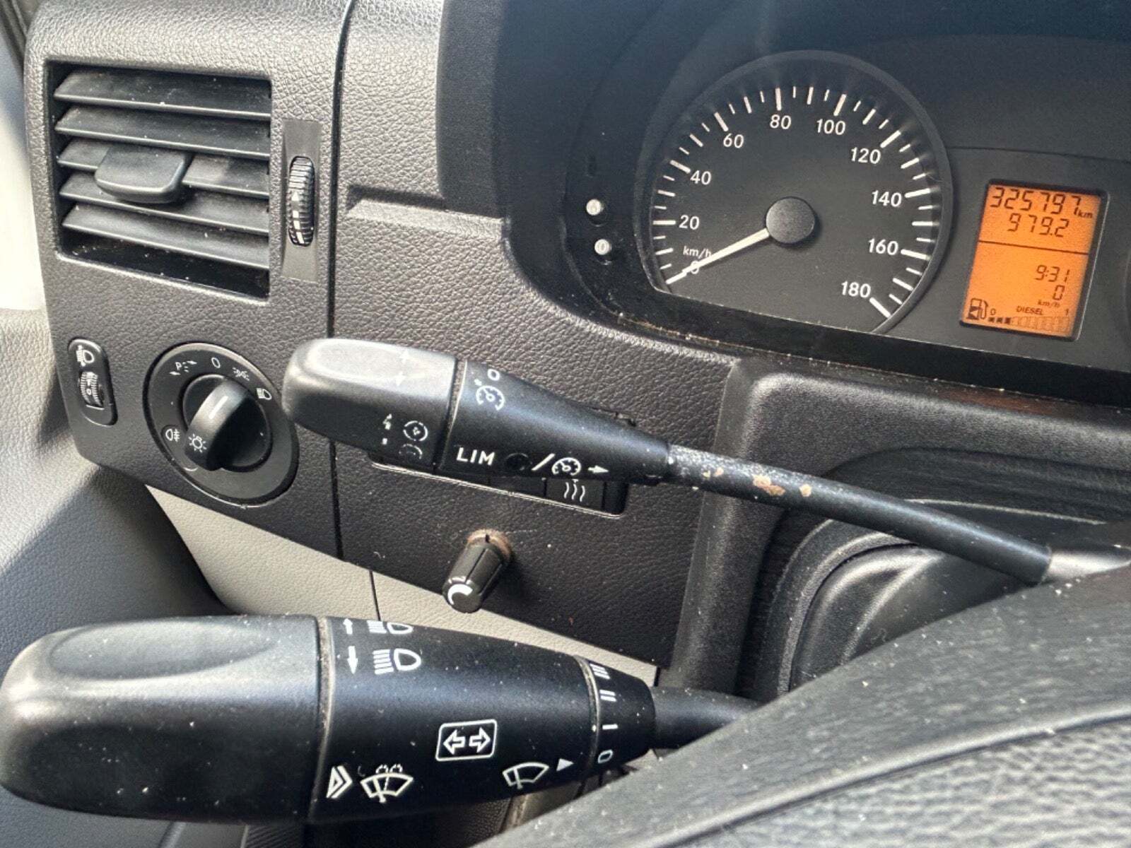 Hvid Mercedes Sprinter 316 fra 2011