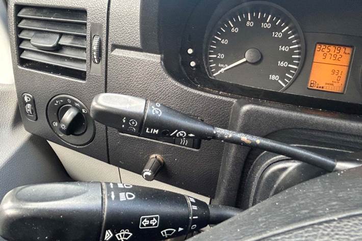 Hvid Mercedes Sprinter 316 fra 2011