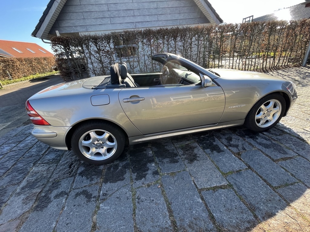 Mercedes SLK230 2,3 230 KOMP. AUT.