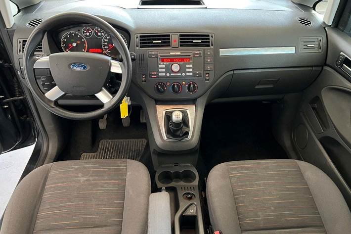 Grå Ford C-MAX fra 2008