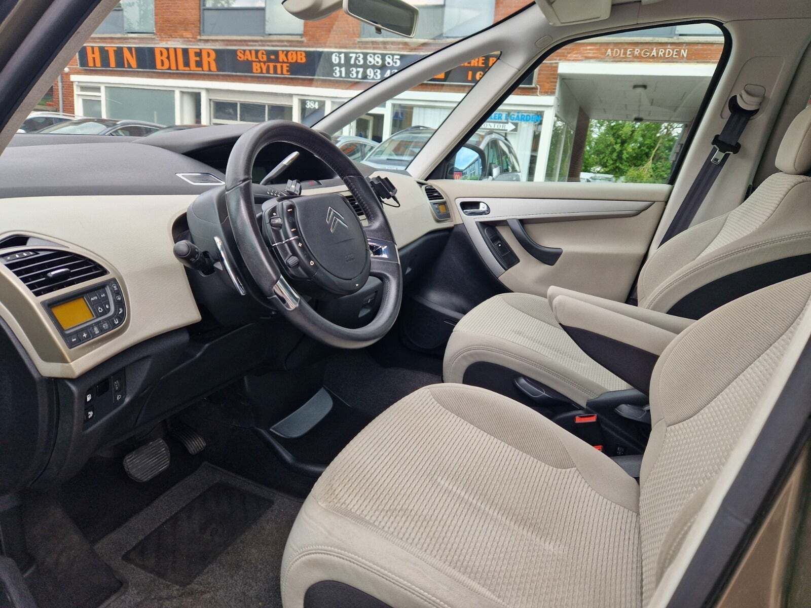 Beige Citroën C4 Picasso fra 2007