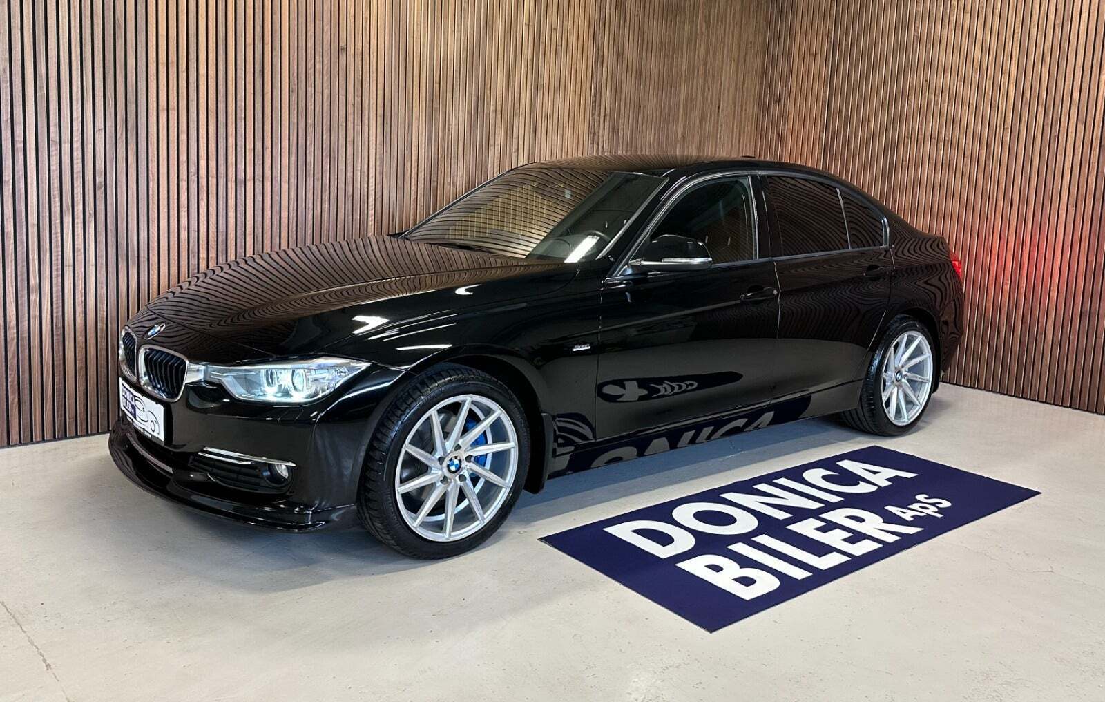 bmw-320d-2-0-sport-line-aut-159-900-kr