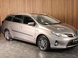 Toyota Auris 1,8 Hybrid H2 Premium Touring Sports CVT
