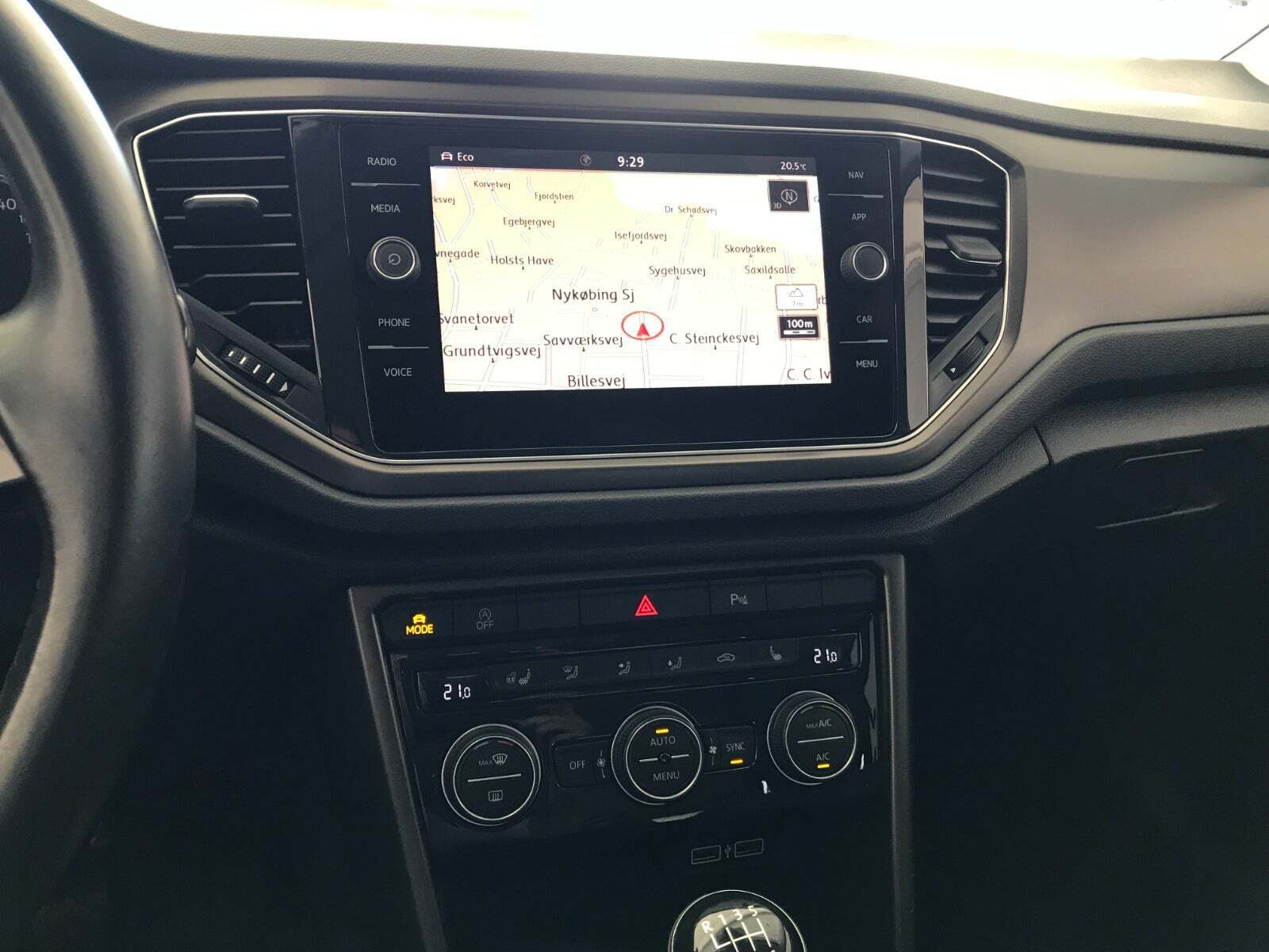 Sort VW T-Roc fra 2018