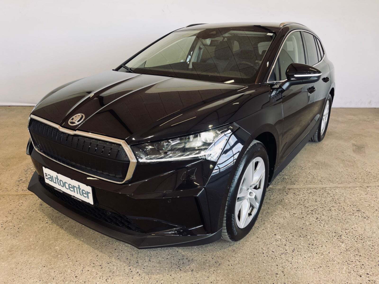 Sort Skoda Enyaq fra 2023