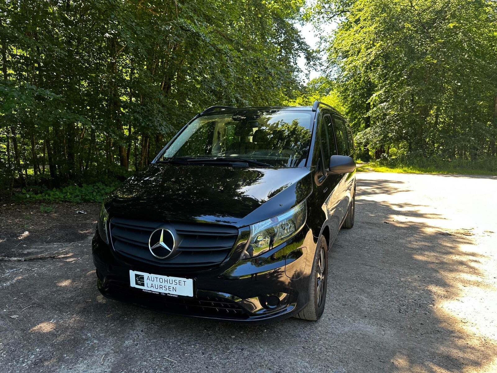 Mercedes eVito 129 Tourer PRO XL