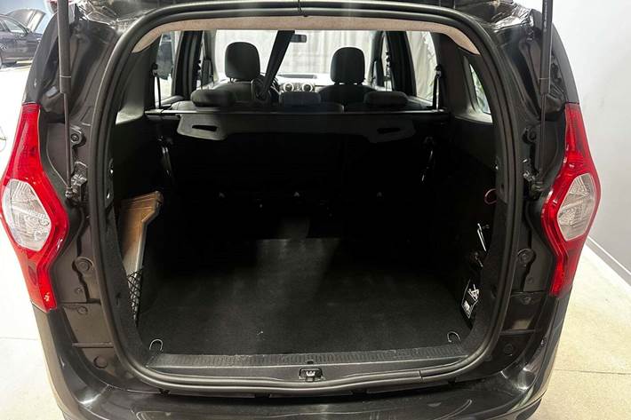 Sort Dacia Lodgy fra 2013