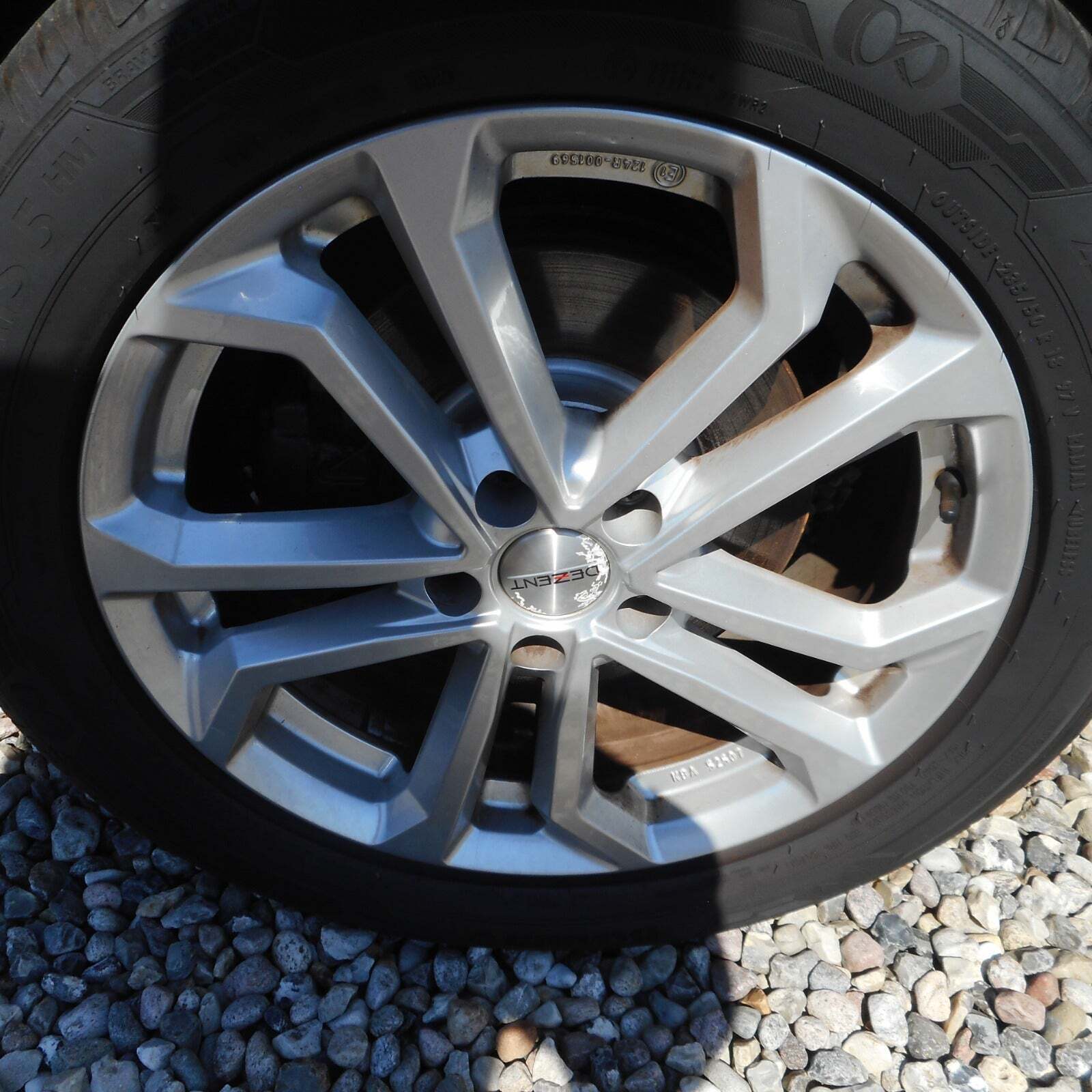 Sølv VW Tiguan fra 2014