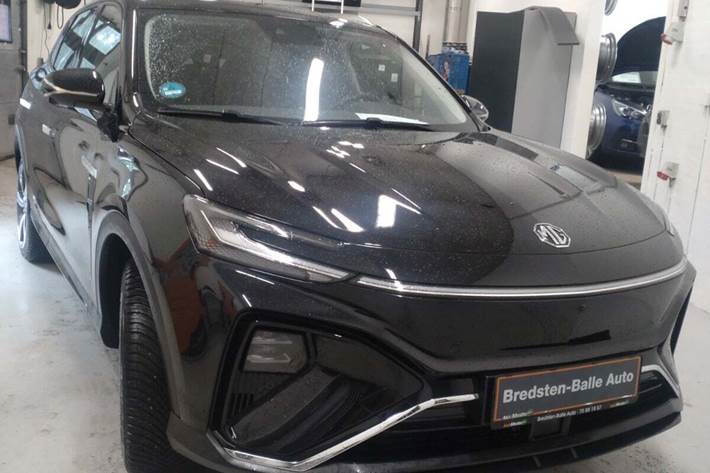 Grå MG Marvel R fra 2023 set udefra