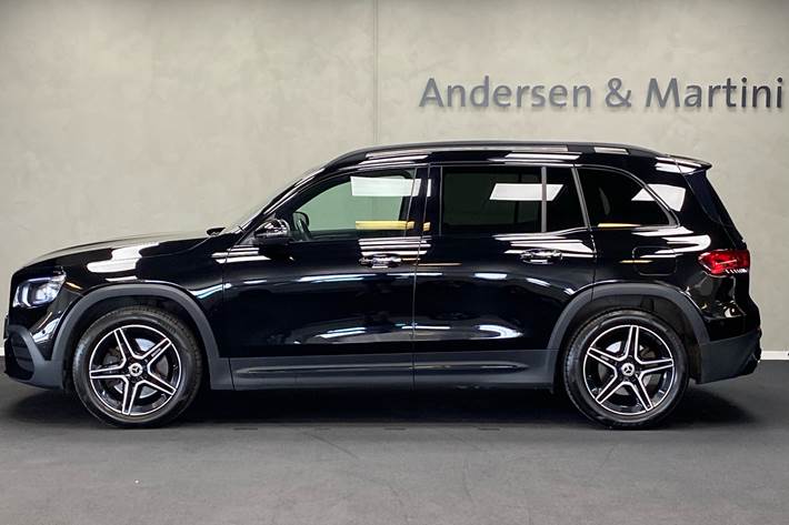 Sort Mercedes GLB220 d fra 2021