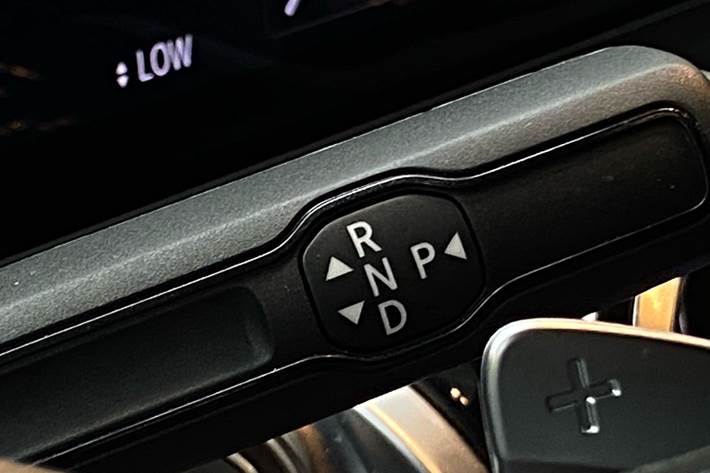 Sort Mercedes GLB220 d fra 2021