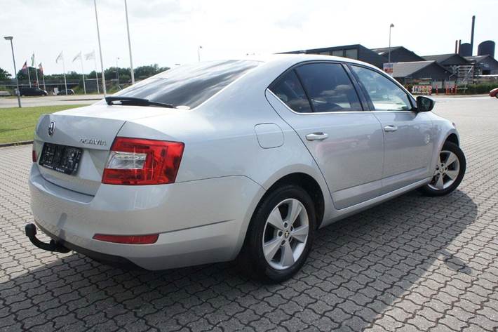 Sølv Skoda Octavia fra 2014