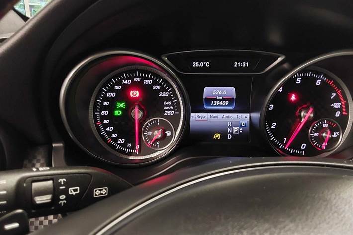 Sort Mercedes A200 fra 2016