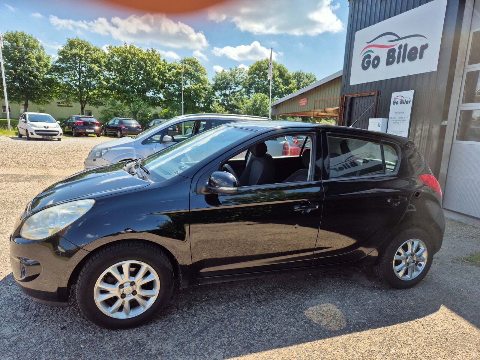 Grøn Hyundai i20 fra 2011