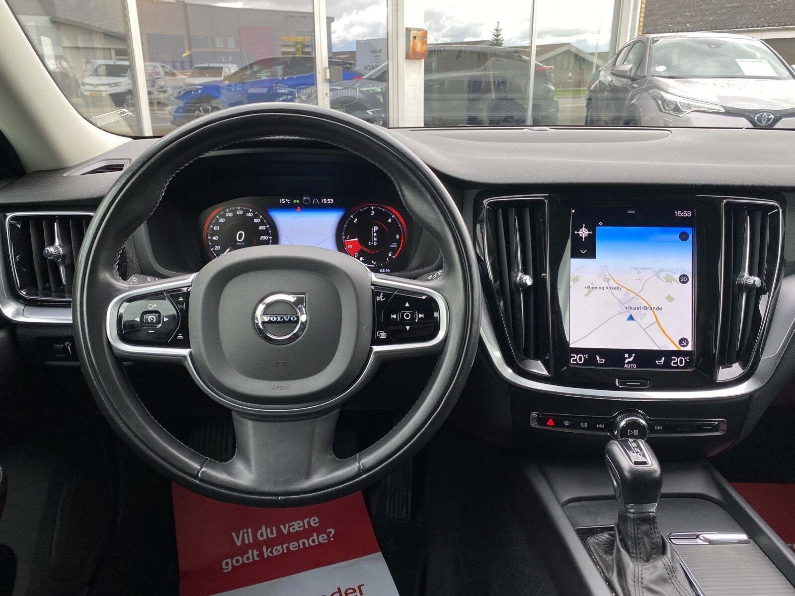 Hvid Volvo V60 fra 2020