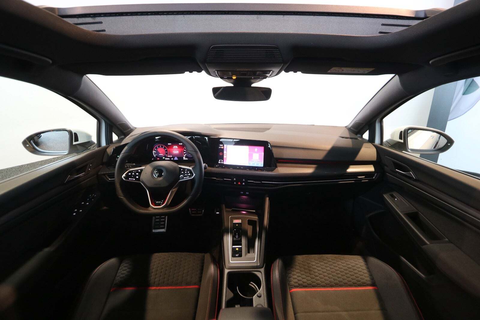 VW Golf VIII 2,0 GTi Clubsport DSG