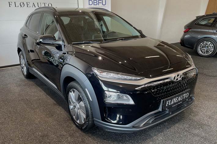 Sort Hyundai Kona fra 2020 set udefra