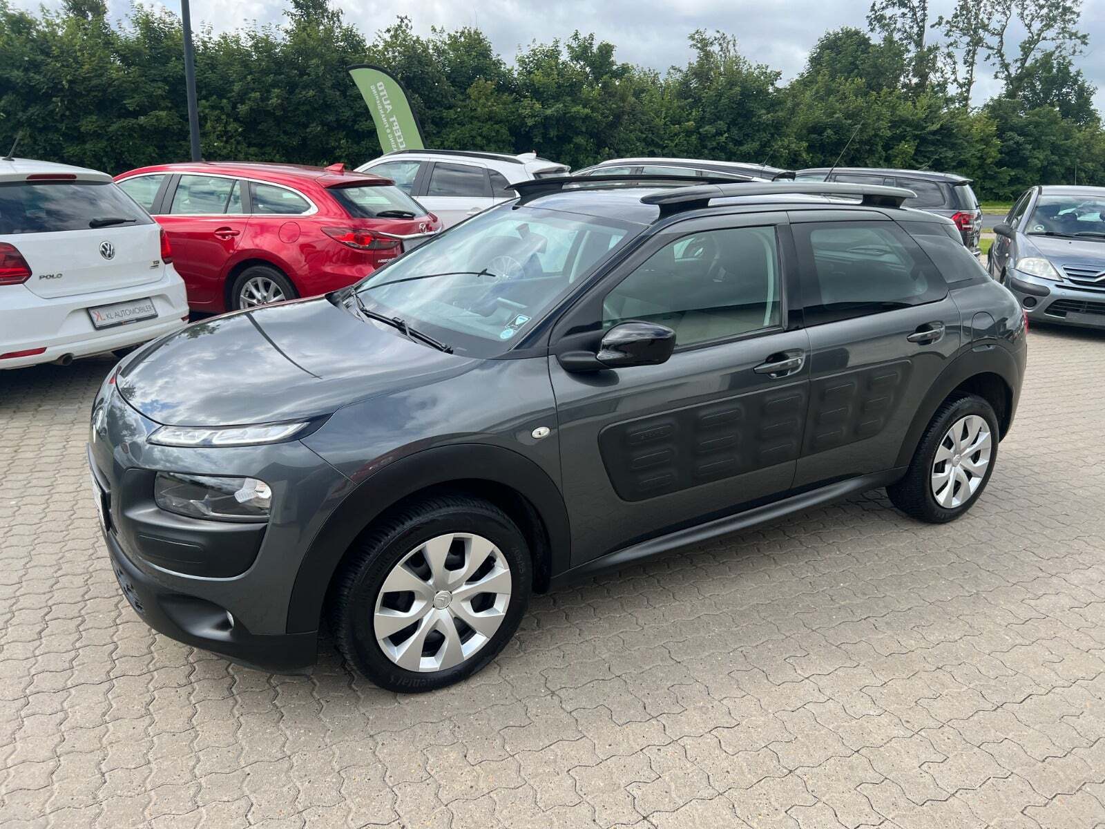 Grå Citroën C4 Cactus fra 2015