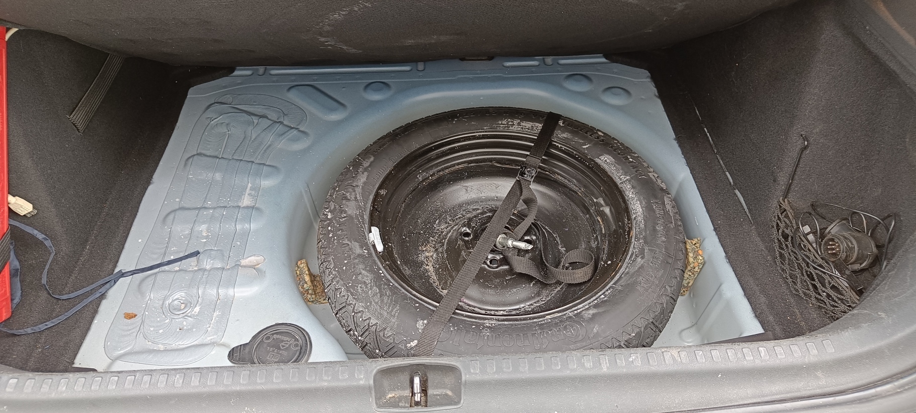 Blå Citroën C4 fra 2015