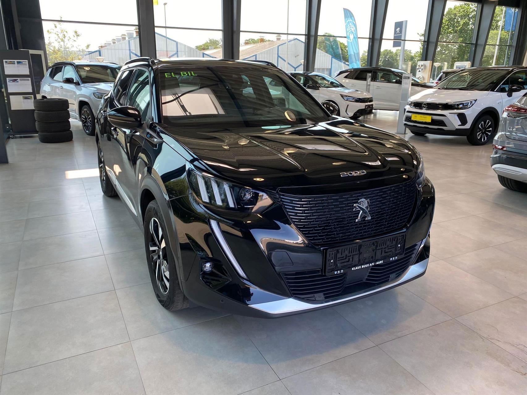 Sort Peugeot e-2008 fra 2022