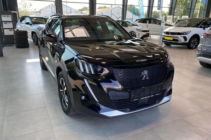 Sort Peugeot e-2008 fra 2022