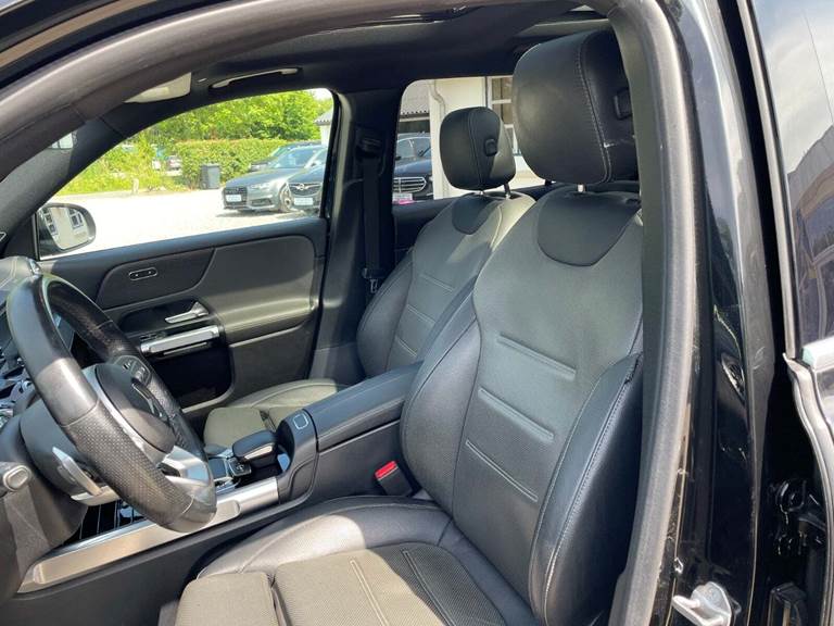 Mercedes GLB220 d