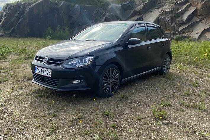 Sort VW Polo fra 2016