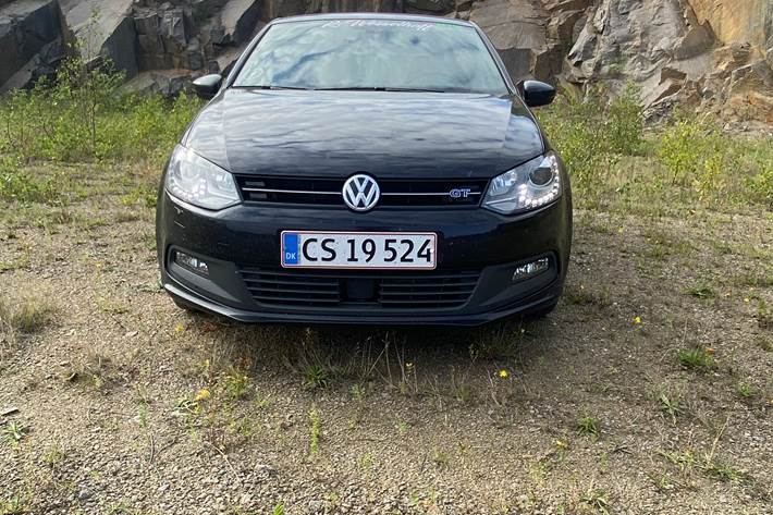 Sort VW Polo fra 2016