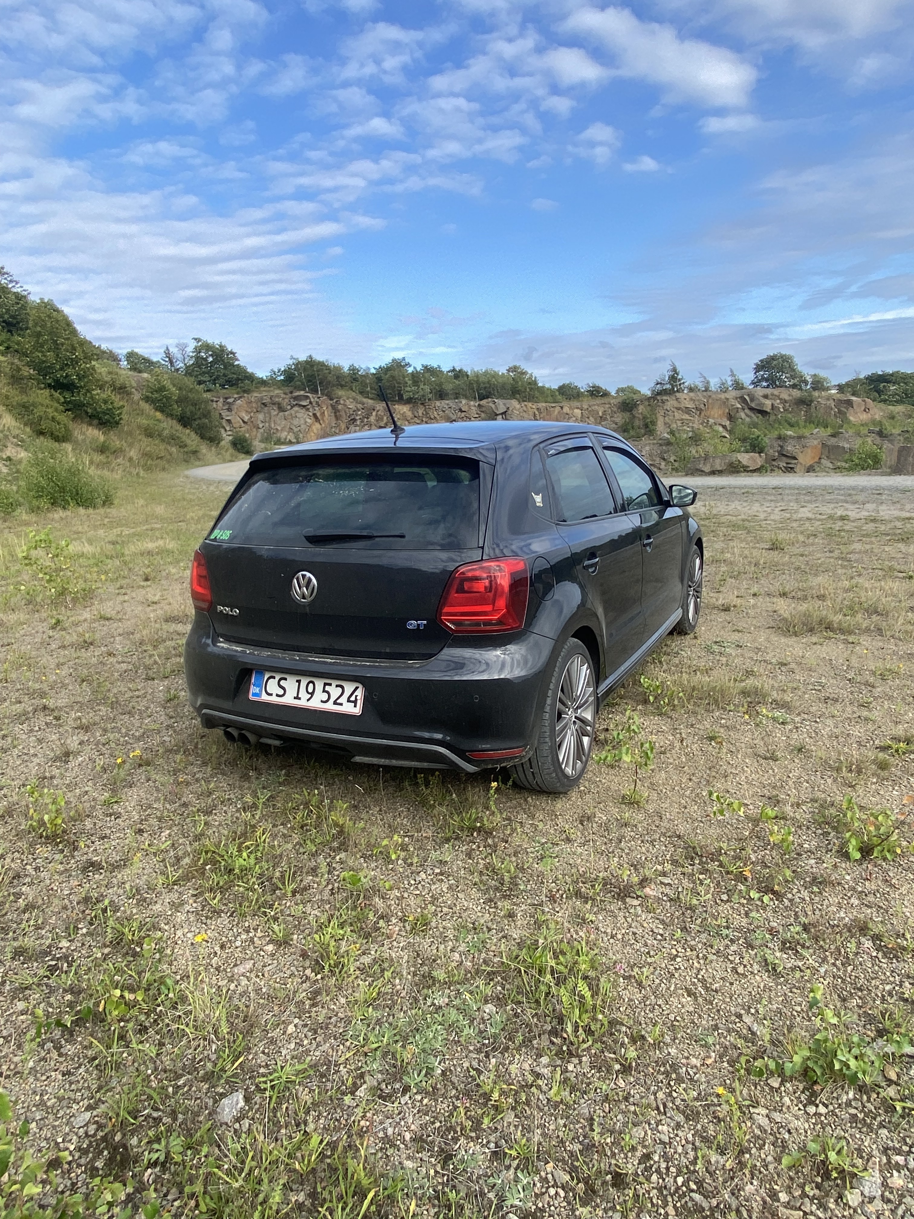 Sort VW Polo fra 2016