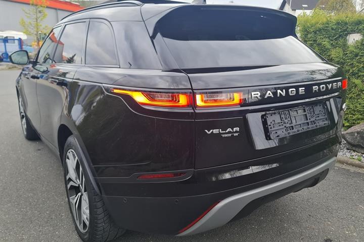 Sort Land Rover Range Rover Velar fra 2018