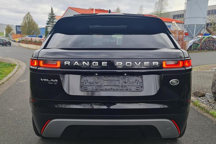 Sort Land Rover Range Rover Velar fra 2018
