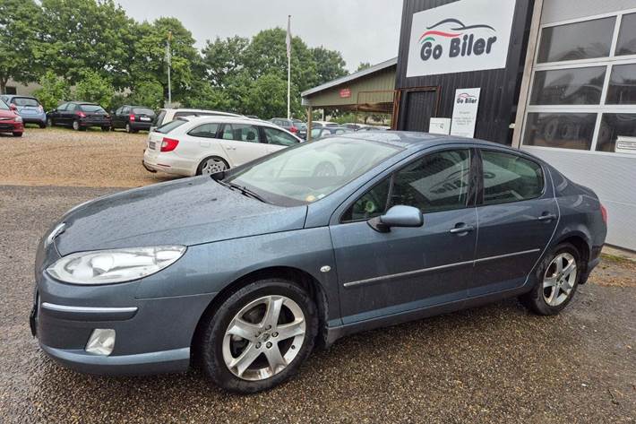 Grøn Peugeot 407 fra 2008