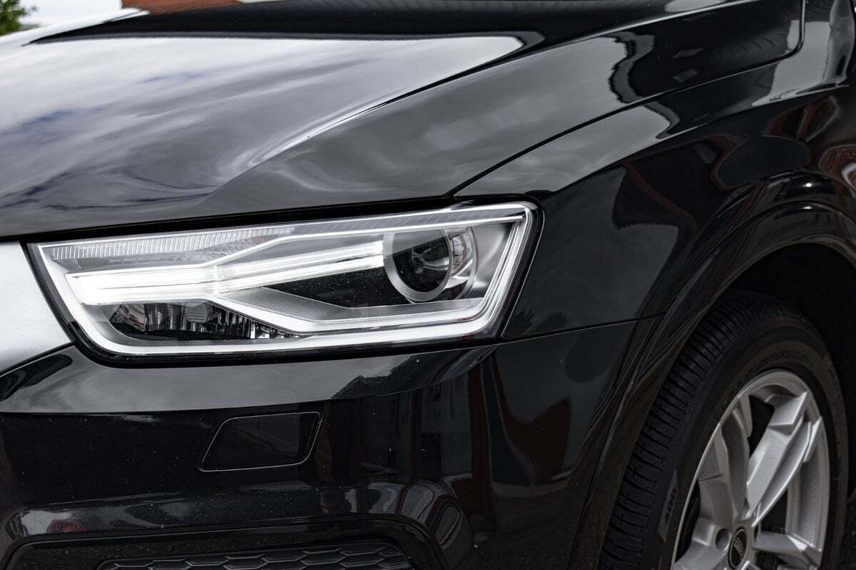 Sort Audi Q3 fra 2018