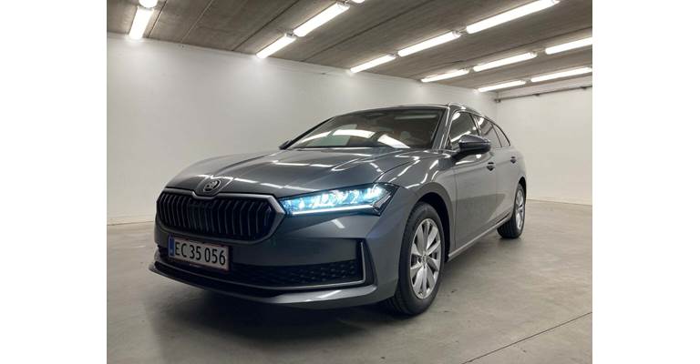 Skoda Superb Combi 2.0 TDI SCR Selection DSG (Årgang 01/2024 og frem)
