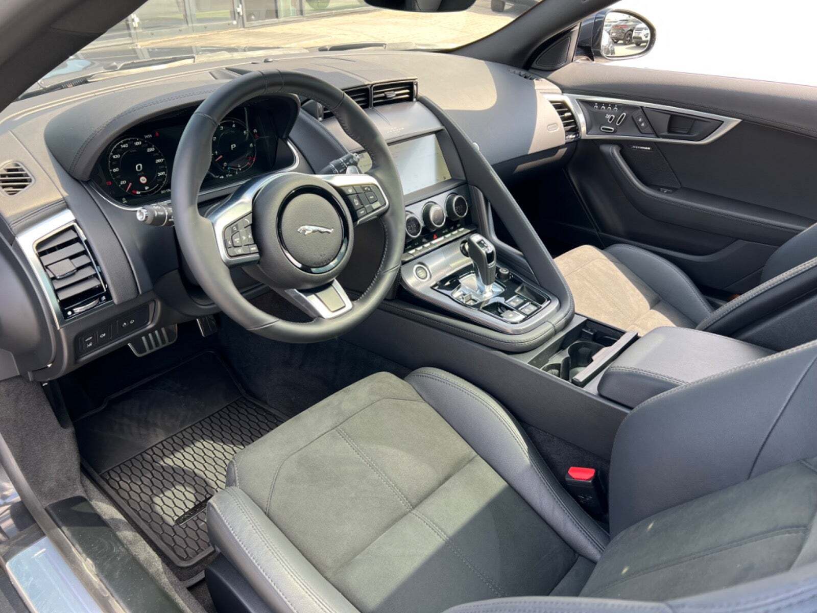 Jaguar F-Type