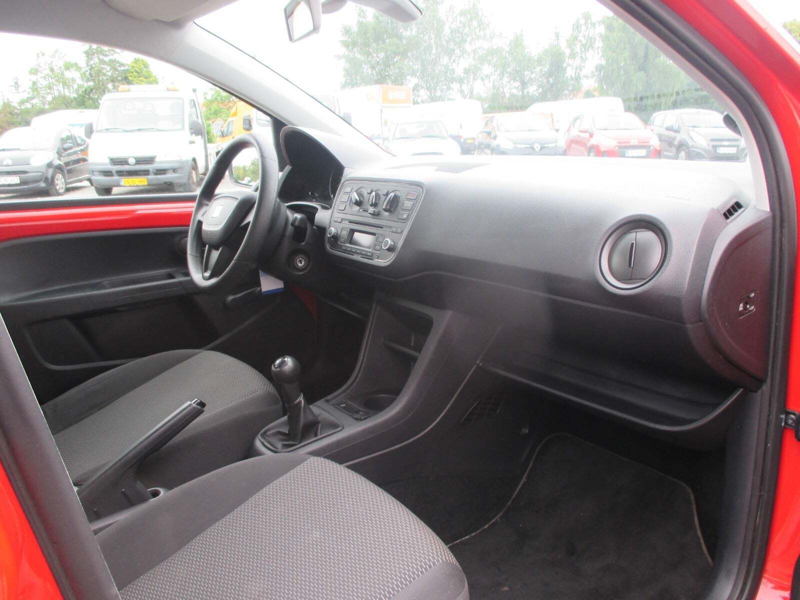 Rød Seat Mii fra 2013