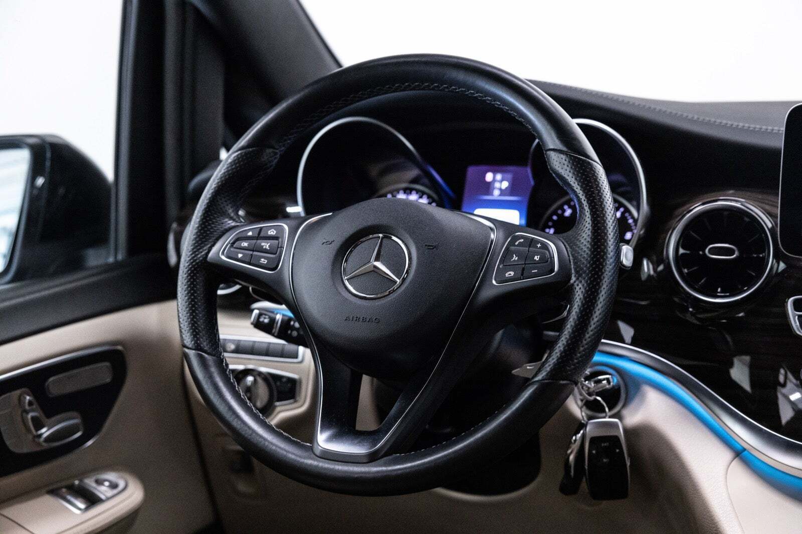 Mercedes V300 d