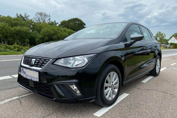 Sort Seat Ibiza fra 2020 set udefra