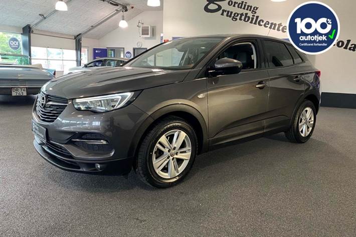 Grå Opel Grandland X fra 2018