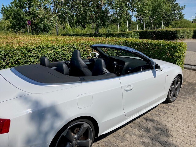 Hvid Audi A5 Cabriolet fra 2012