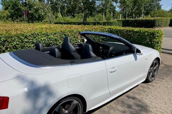 Hvid Audi A5 Cabriolet fra 2012