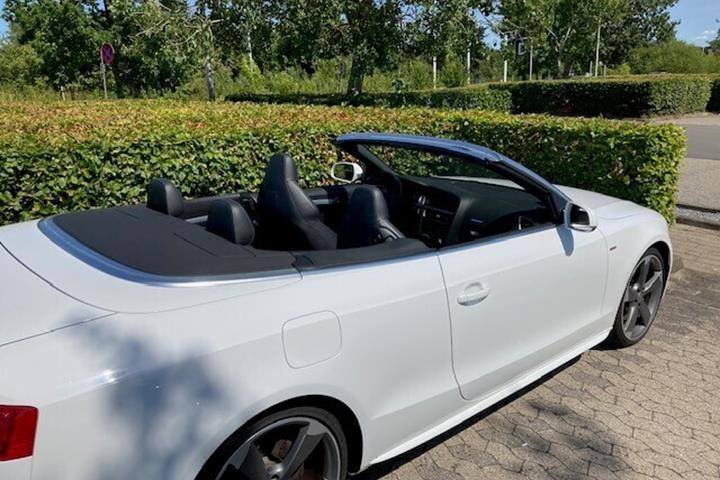 Hvid Audi A5 Cabriolet fra 2012