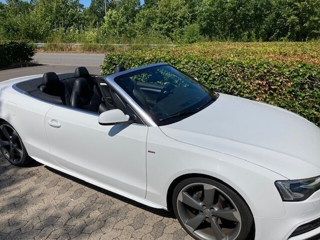 Hvid Audi A5 Cabriolet fra 2012