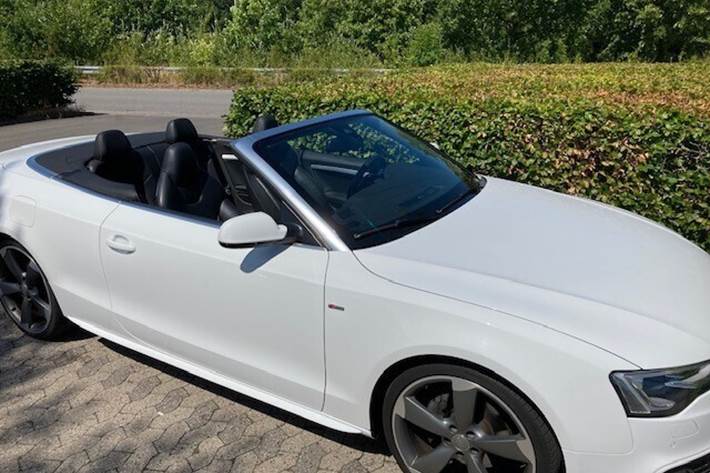Hvid Audi A5 Cabriolet fra 2012