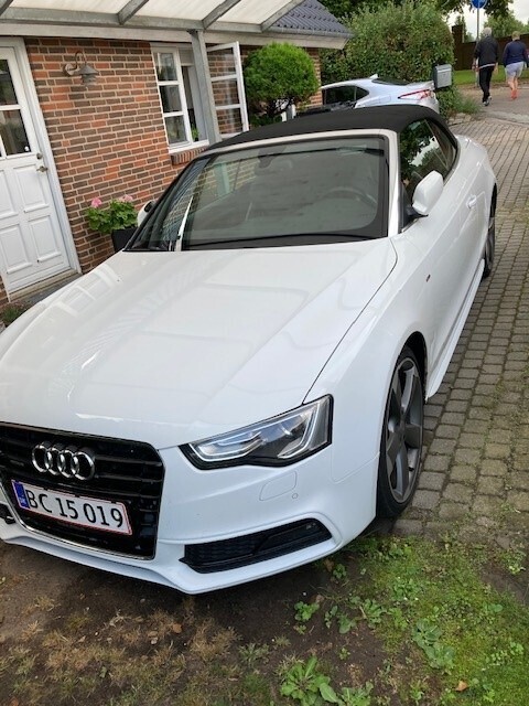 Hvid Audi A5 Cabriolet fra 2012