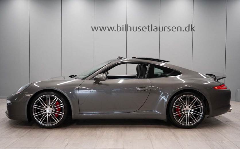 Porsche 911 Carrera S