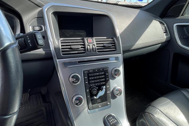 Sort Volvo XC60 fra 2016
