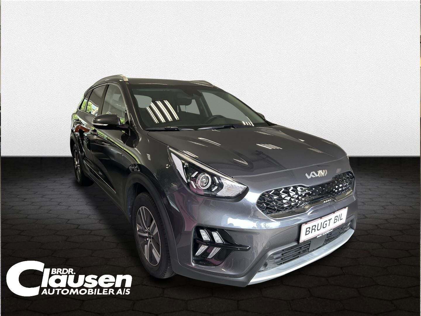 Grå Kia Niro fra 2022