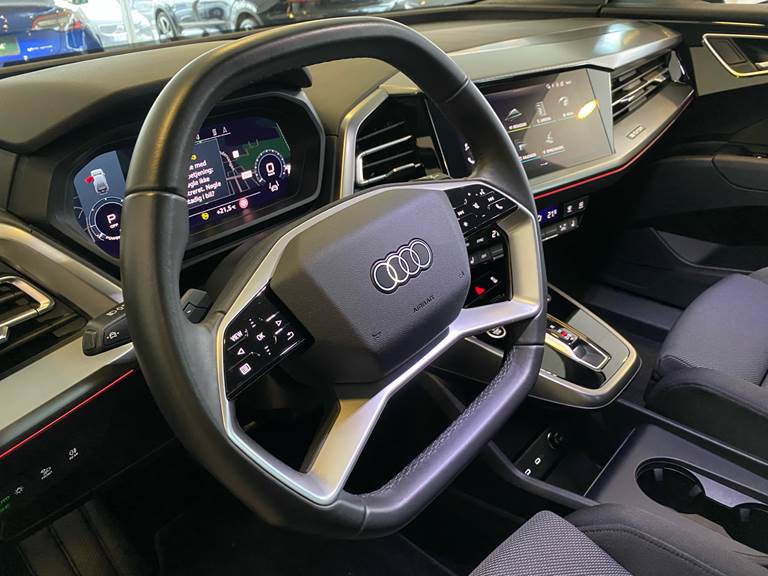Audi Q4